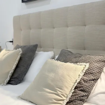 Apartamento Encantador Junto Al Ayuntamiento *